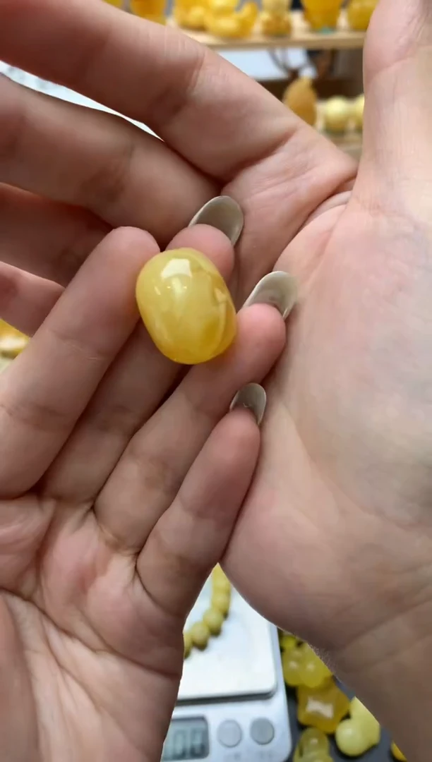 琥珀未镶嵌珠宝奇石022琥珀蜜蜡微瑕