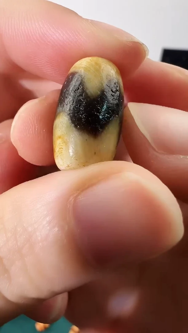 玛瑙/玉髓（覆膜）颈饰未镶嵌37（微瑕随机发货）