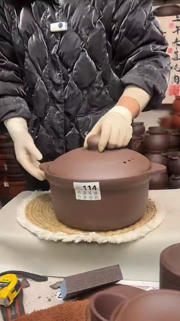 宜兴紫砂微瑕3升锅114