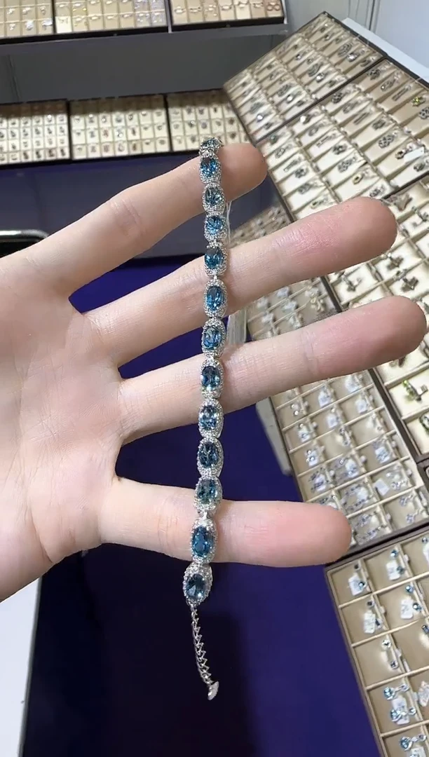 【闪购商品】托帕石手链银S925镶嵌5*7mm伦敦蓝