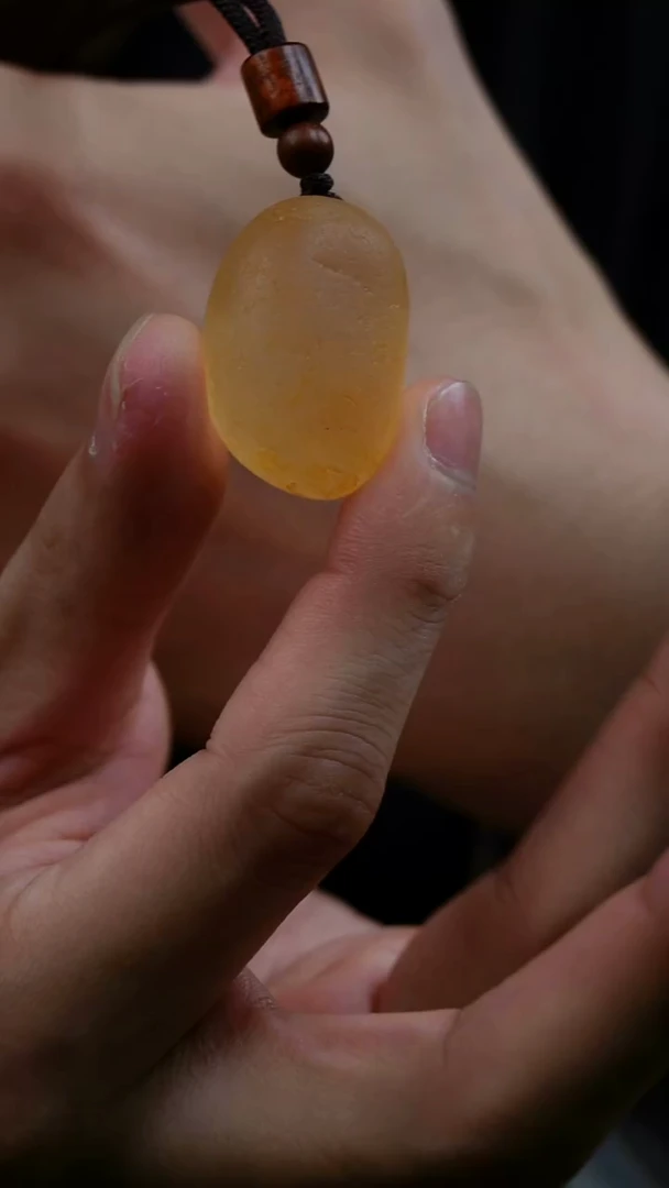 吊坠(赠链)未镶嵌水晶随机发一个