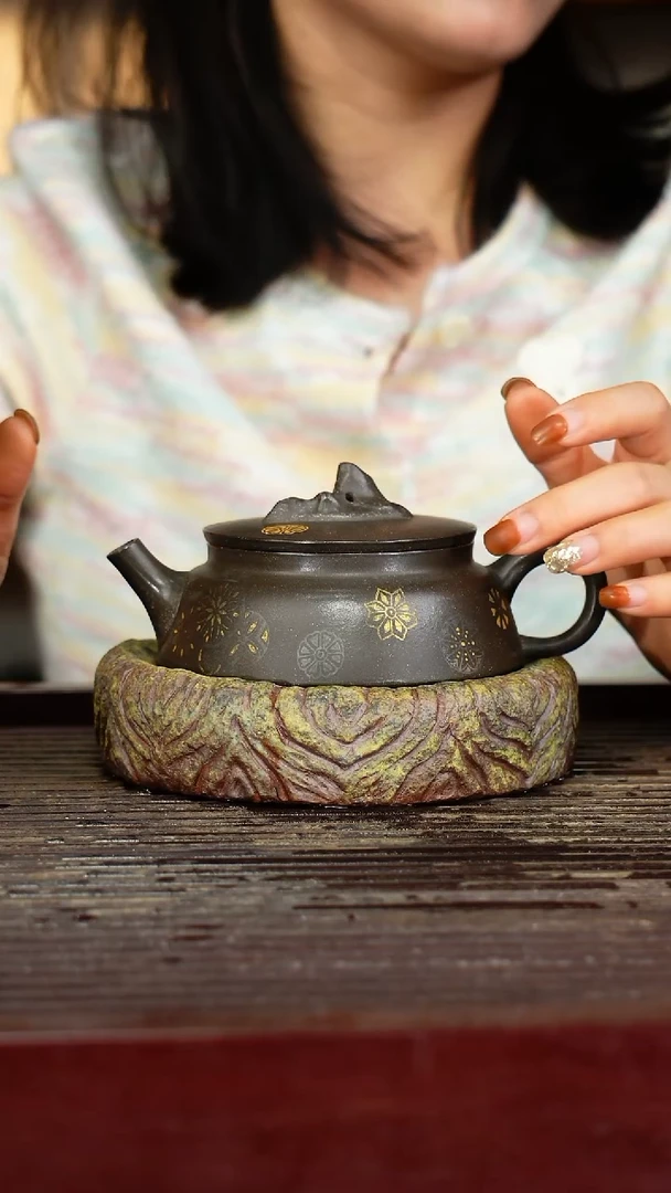 宜兴原矿紫砂壶茶壶宜兴原矿紫砂壶茶壶150C