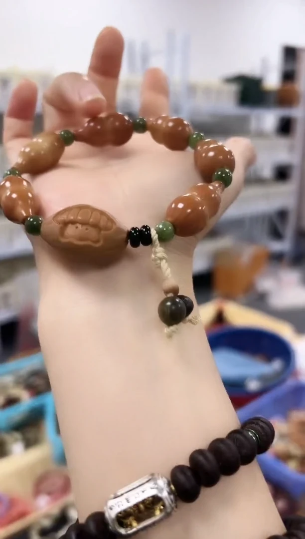 吊坠橄榄核GZA086