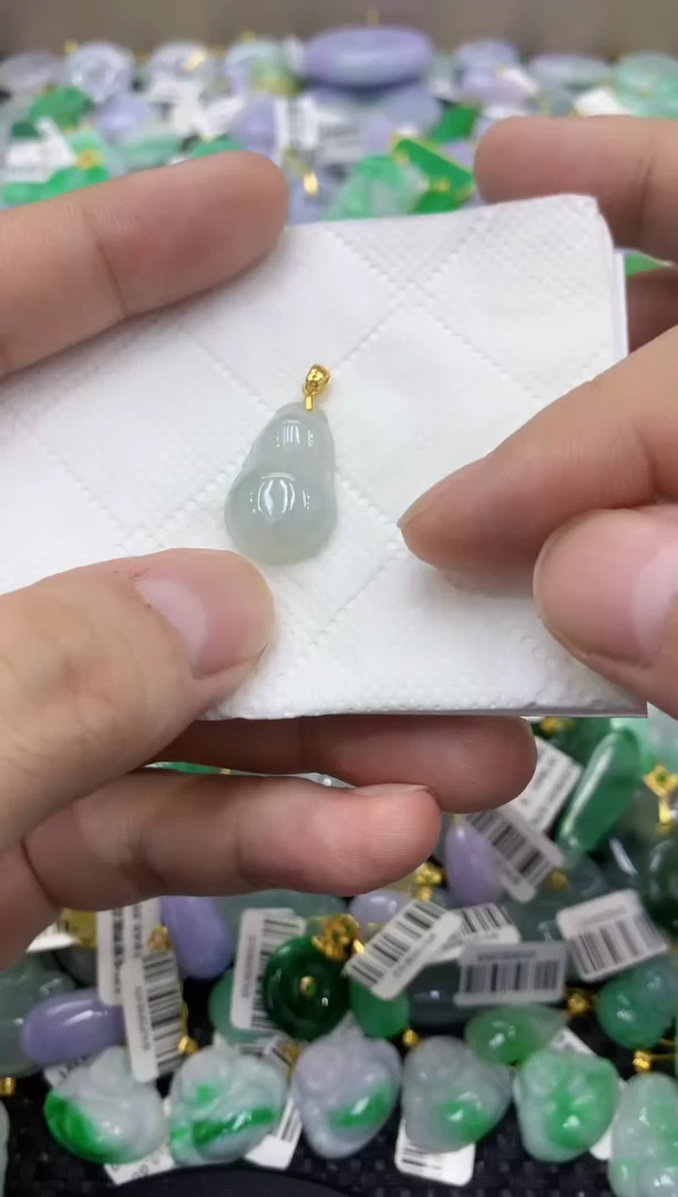 颈饰未镶嵌翡翠天然缅甸翡翠A货