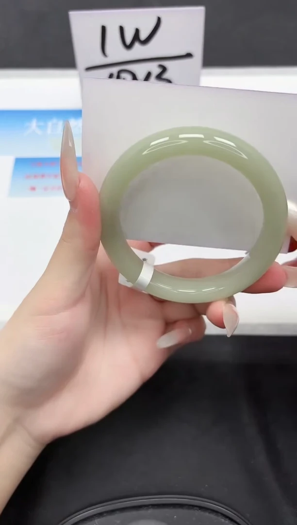 未镶嵌手镯石英质玉42-58