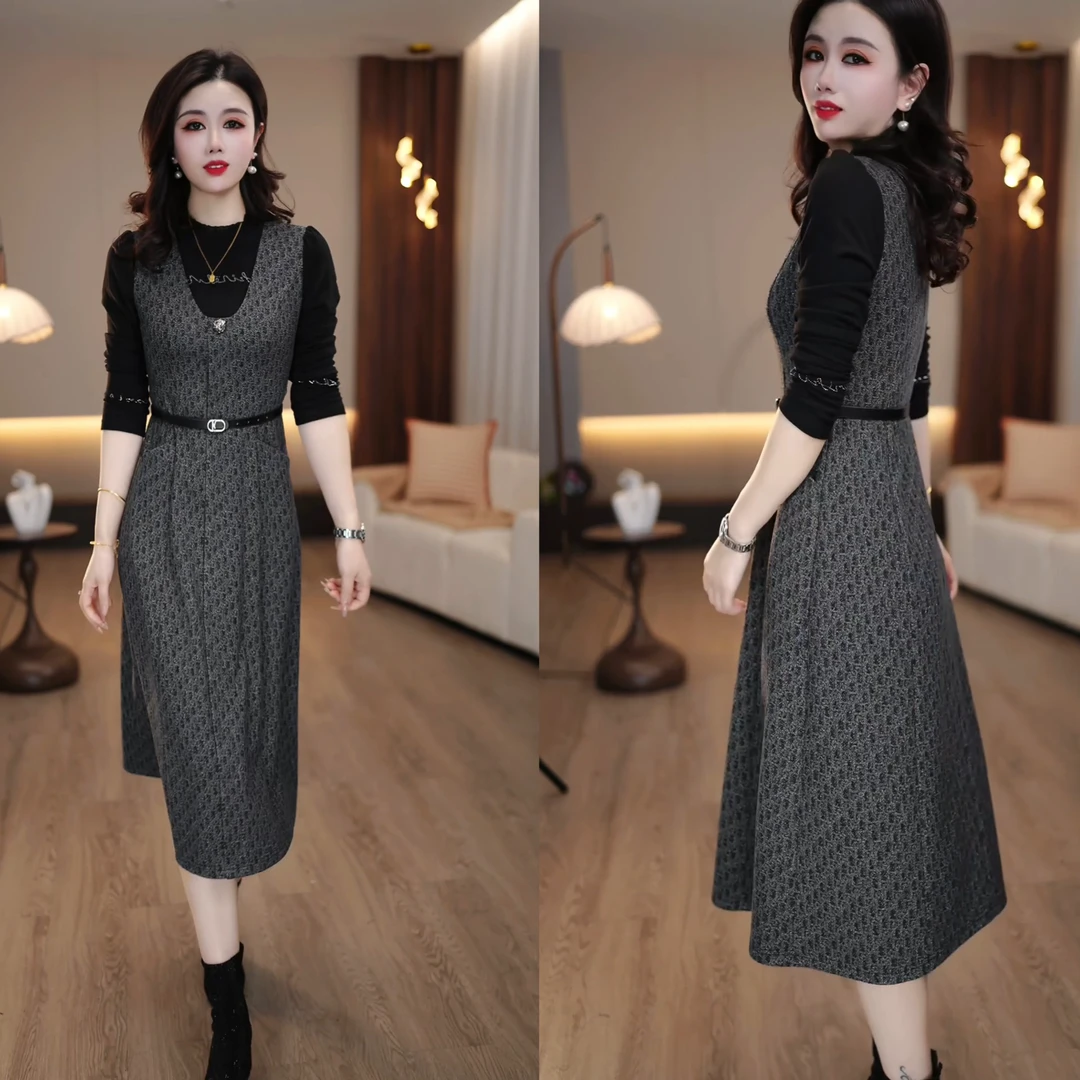 2024秋冬新款复古优雅气质女士灰色背心假两件连衣裙