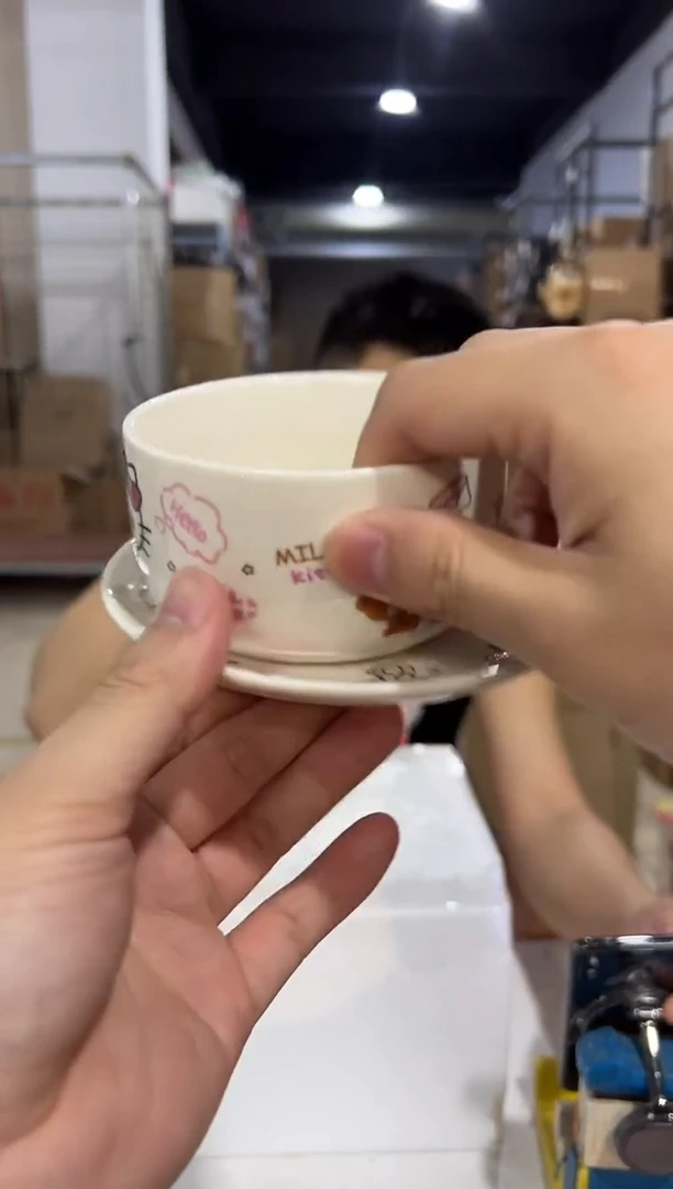 瓷片白色kt猫一杯一碟