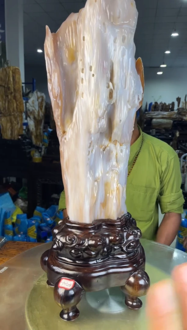 未镶嵌摆件硅化玉56