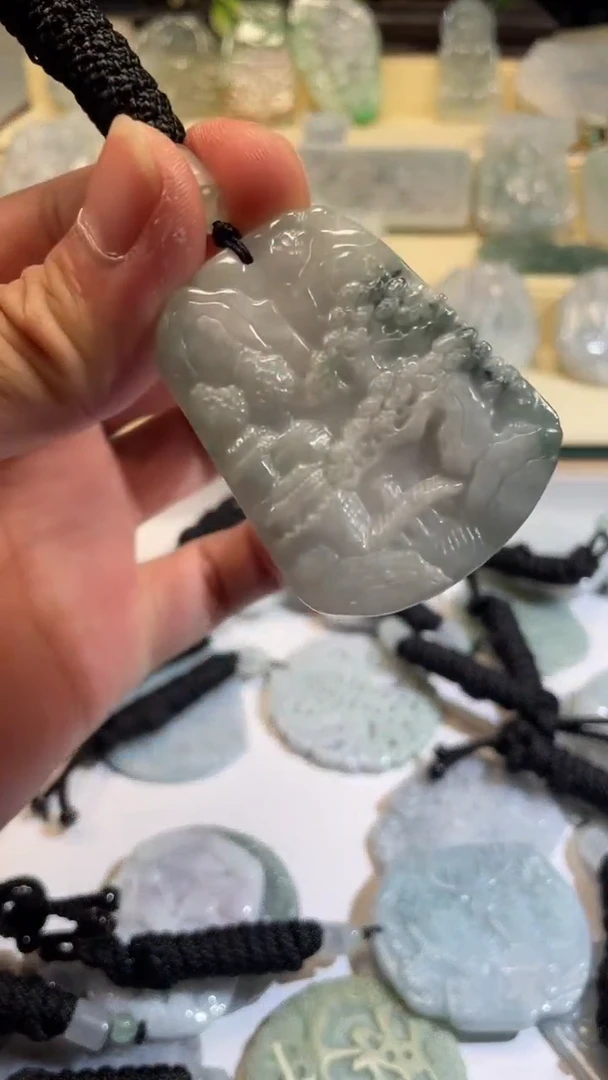 颈饰未镶嵌翡翠9/16/046