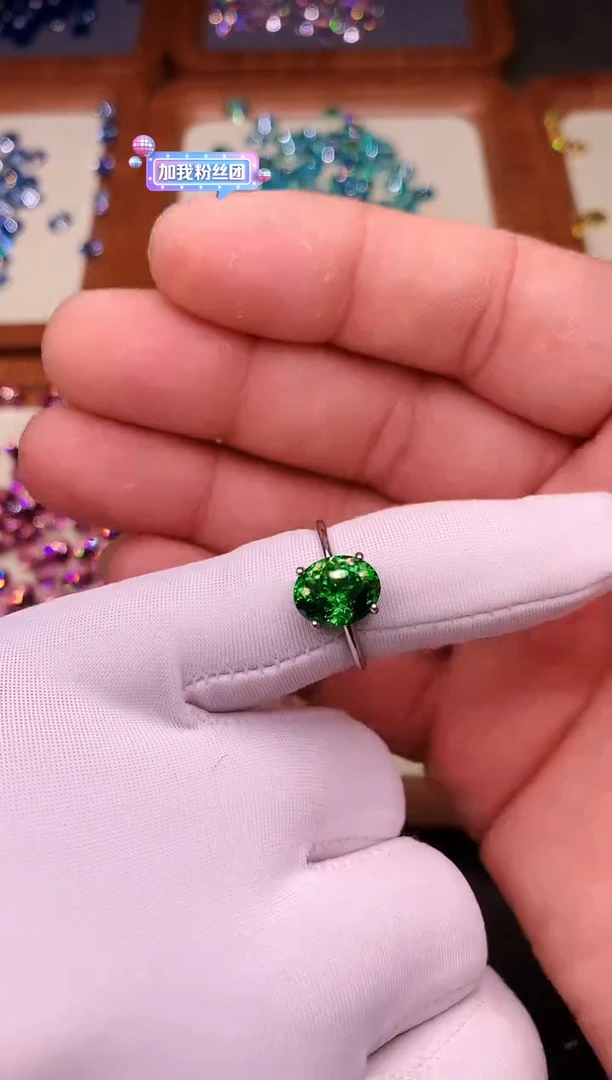 绿色碧玺戒指银S925镶嵌······