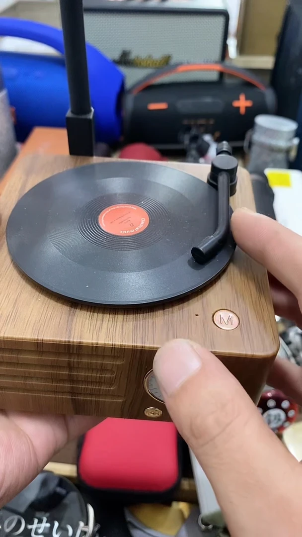 瓷片闪购商品 如图所示