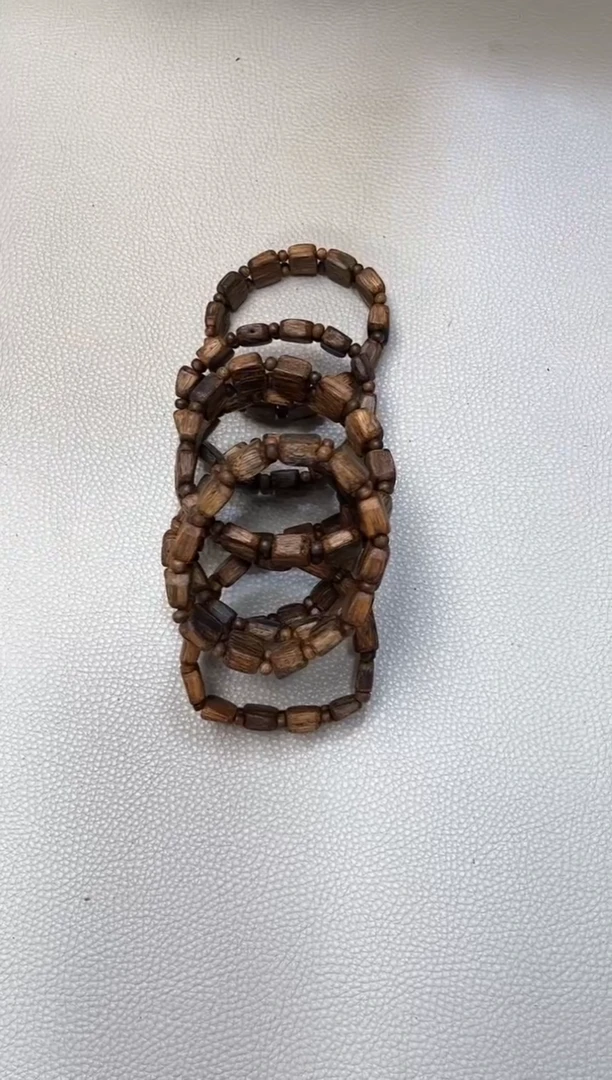 【闪购商品】沉香手串棋楠红金猊九九沉随型手牌单圈多样性发其一