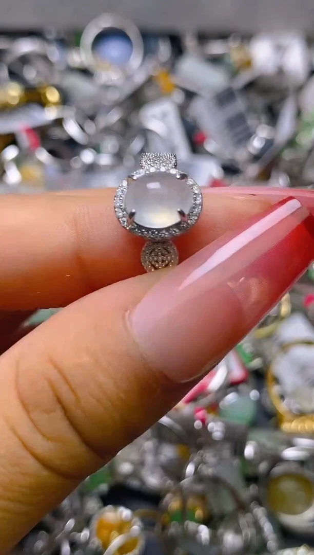 银S925镶嵌戒指翡翠百内无证书