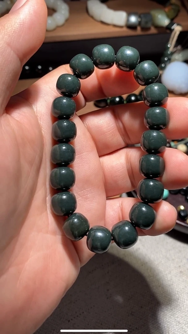 未镶嵌和田玉挂件HLW0826-8