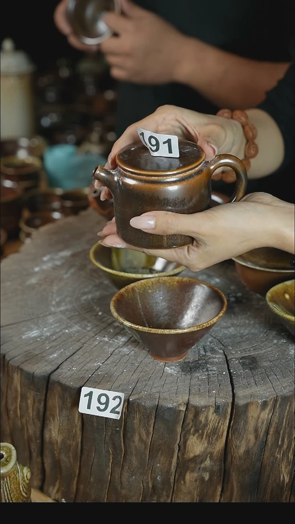 鸿**子【文琳甄选】陶瓷器