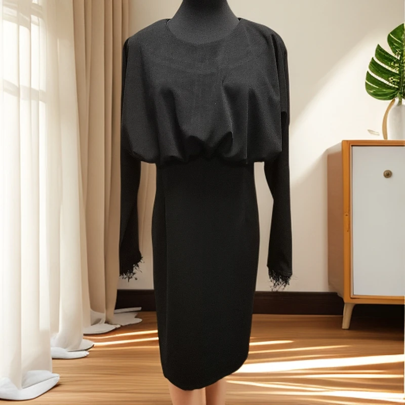 黑色时尚连衣裙（短款）