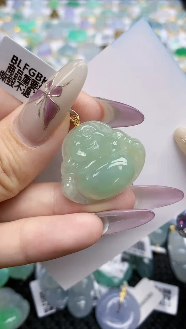 翡翠挂件18K金镶嵌43   天然翡翠A货