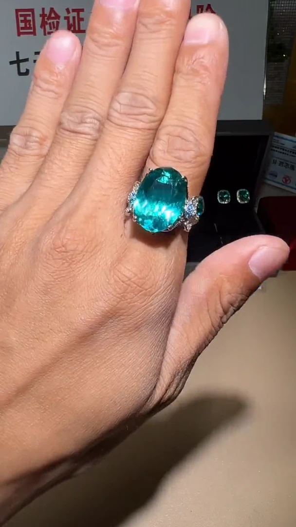 18K金镶嵌戒圈海蓝宝石509