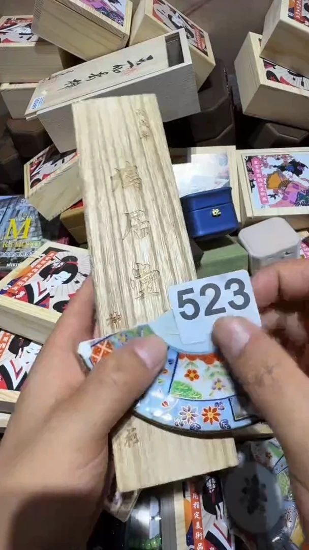 瓷片蔓瓷器瓷器瓷器