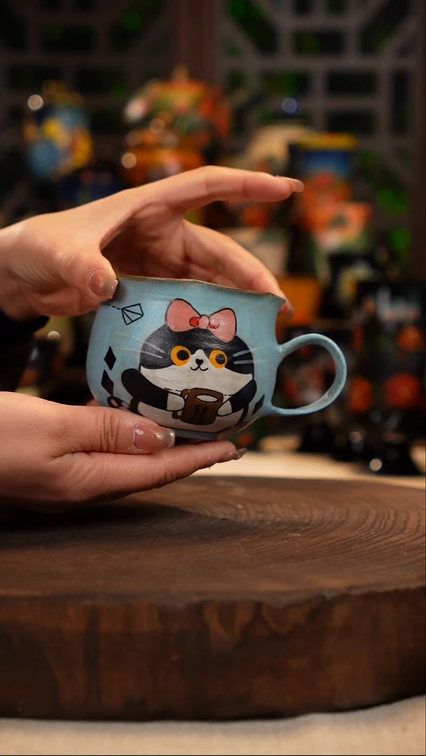 油画    釉下彩   脏脏杯