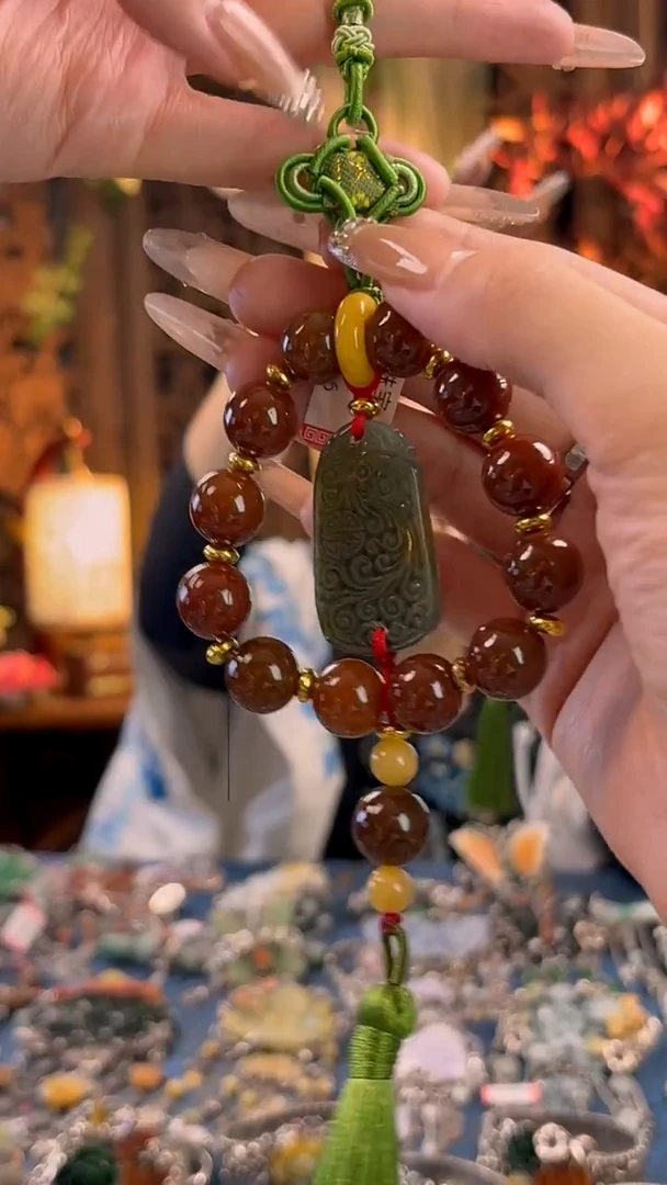 未镶嵌挂件翡翠车挂