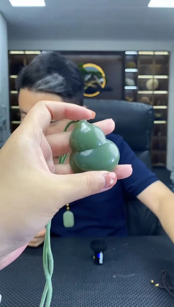 颈饰未镶嵌和田玉葫芦吊坠清货4