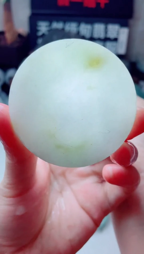 翡翠未镶嵌颈饰1640......