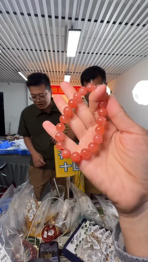 未镶嵌手链南红玛瑙南红玛瑙圆珠约10－11mm单圈手串