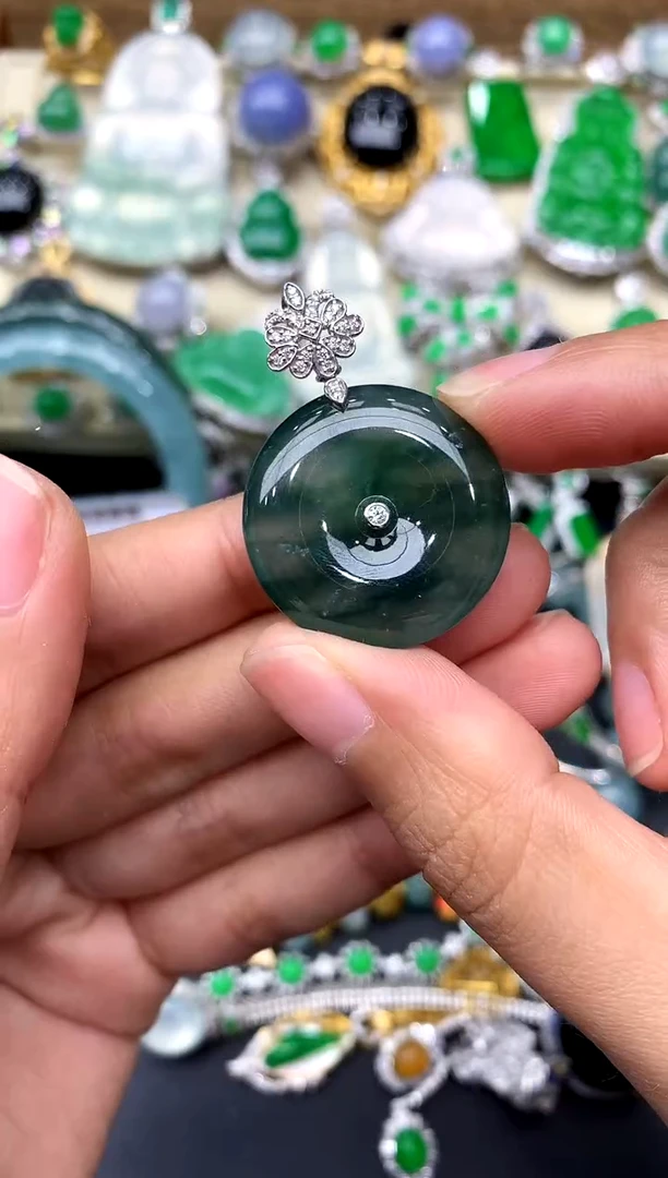 【闪购商品】翡翠颈饰18K金镶嵌178-中国好珍宝