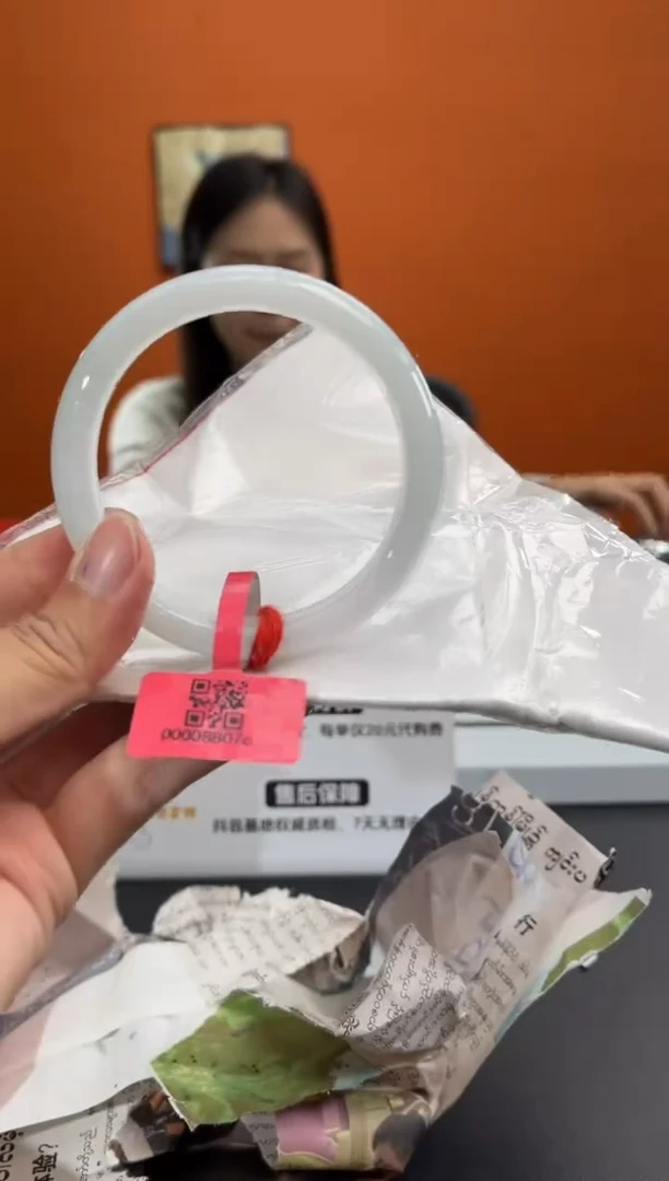 未镶嵌手镯翡翠6