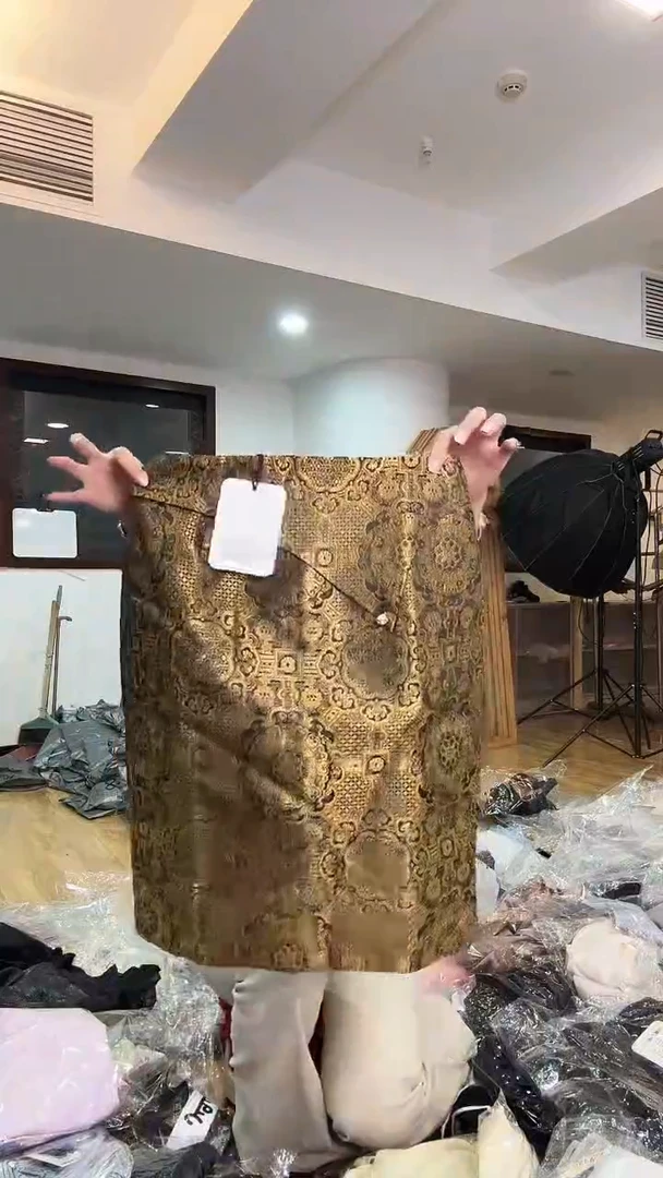 半身裙       M码       80-110斤