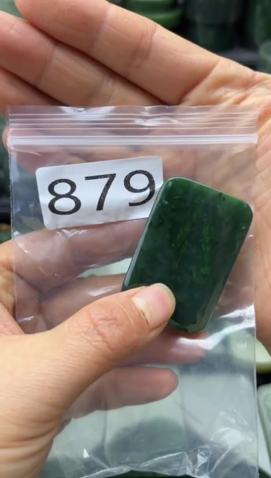 未镶嵌和田玉珠宝半成品牌子