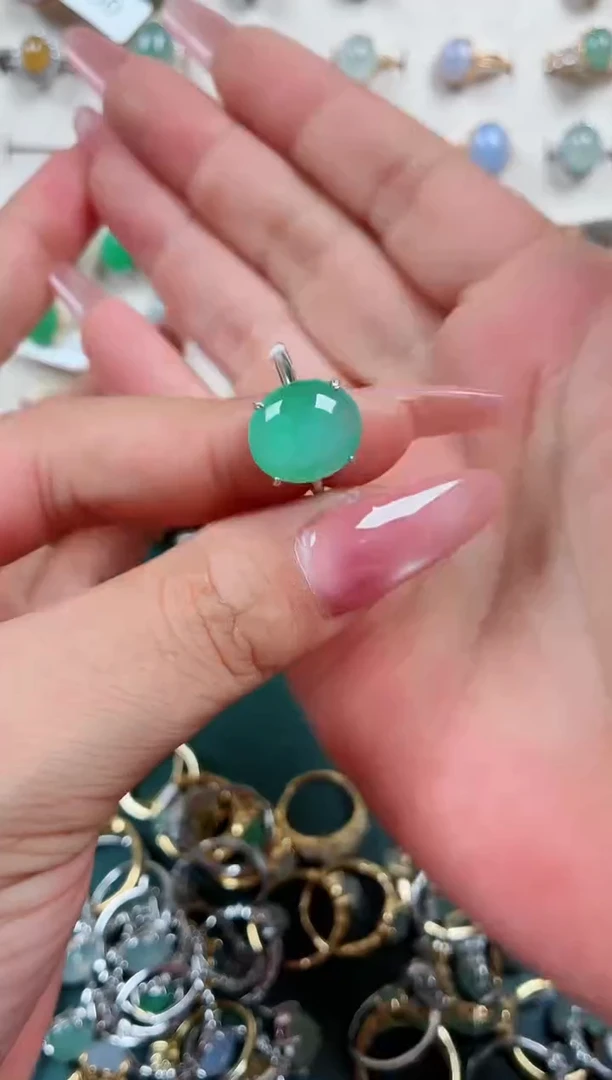 银S925镶嵌戒指翡翠.