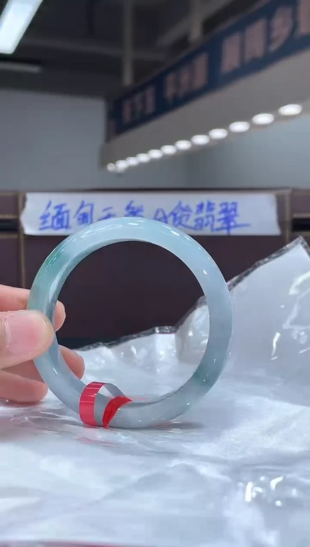 未镶嵌手镯翡翠11