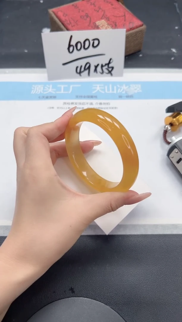 石英质玉手镯未镶嵌A278-59.2