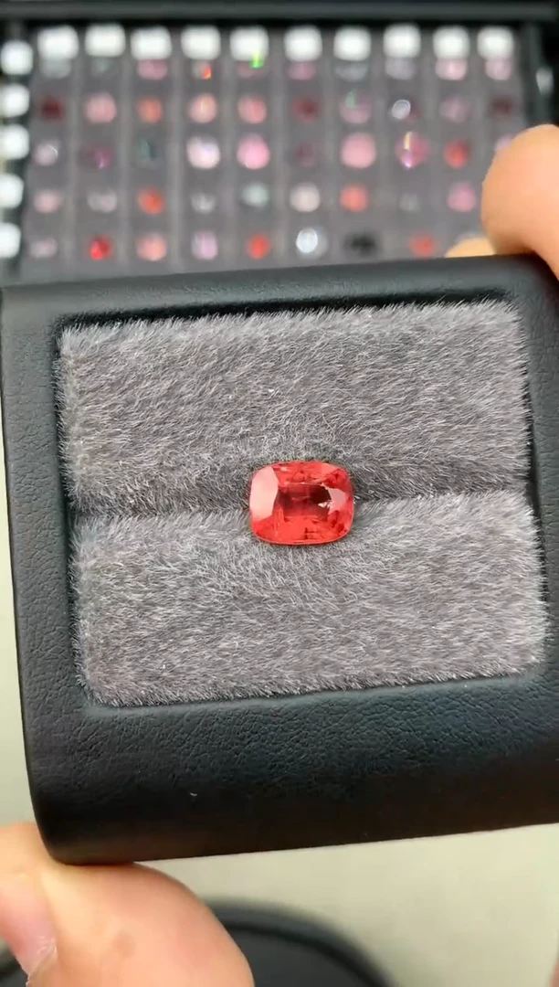 【闪购商品】定制尖晶石裸石未镶嵌3.39ct 枕型 暖色调