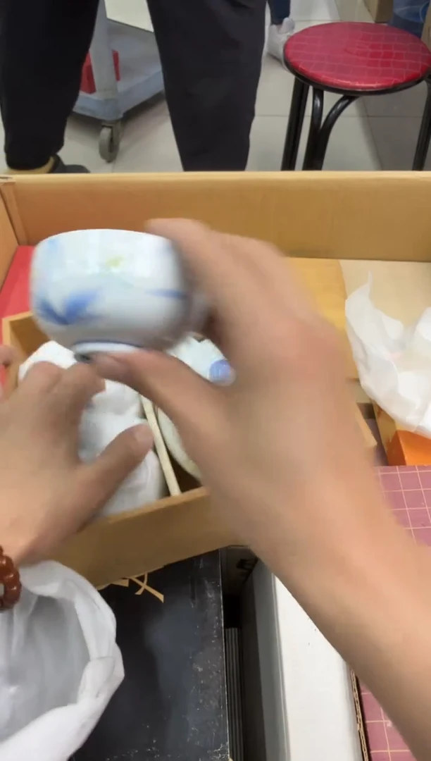 瓷片小穆直播间的物品292