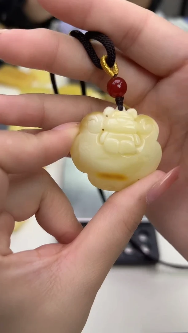 裸石琥珀未镶嵌琥珀蜜蜡吊坠