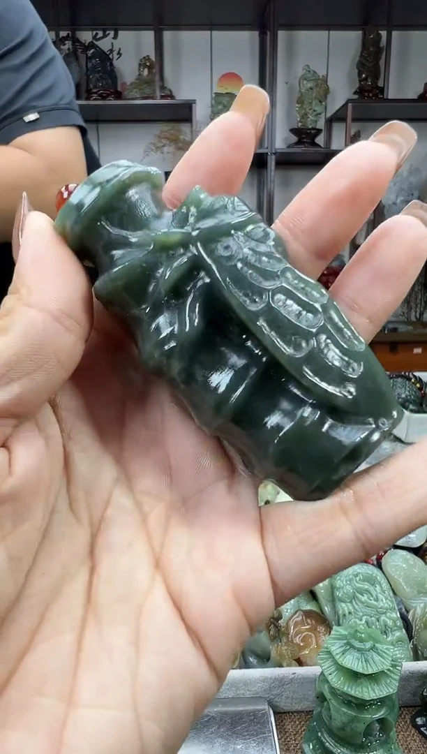 未镶嵌和田玉把件1