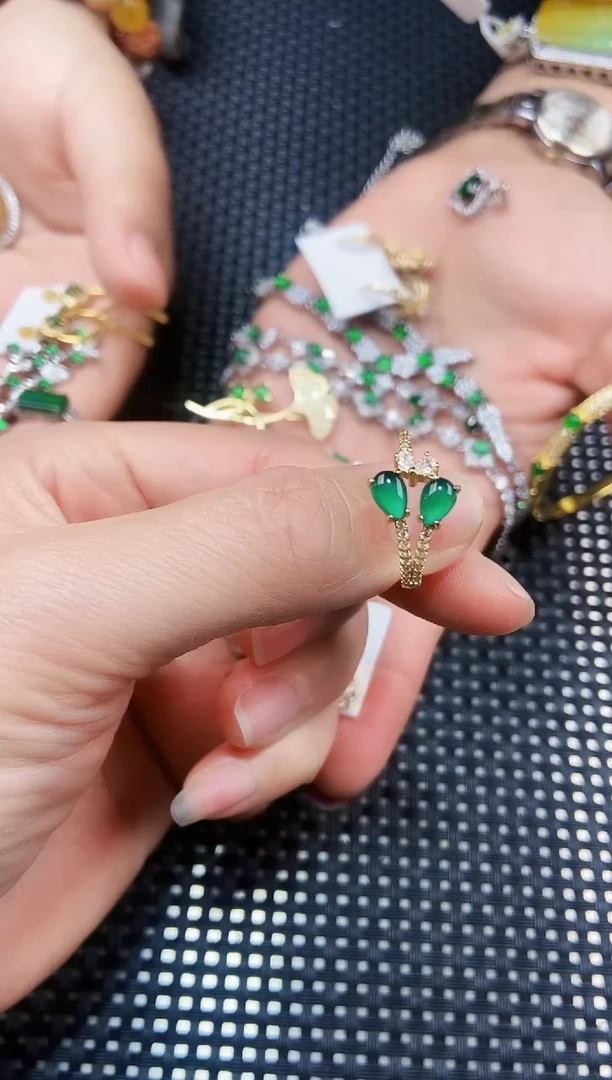 【闪购商品】翡翠戒指未镶嵌111111111