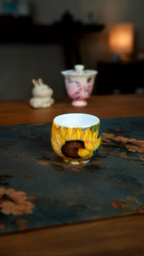 陶瓷一一二七-二四五