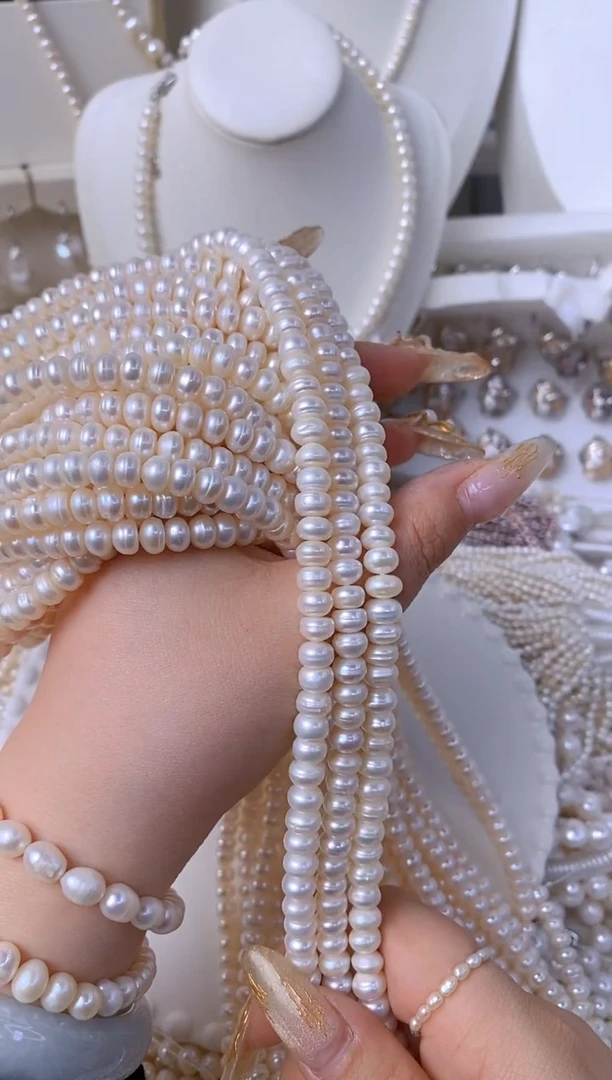 【闪购商品】淡水珍珠颈饰未镶嵌F25