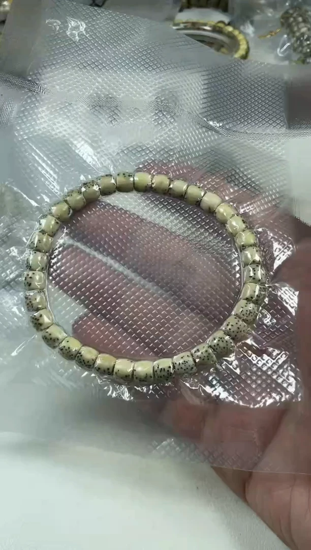 手串星月菩提原生态石玉料直切河豚单圈7*6