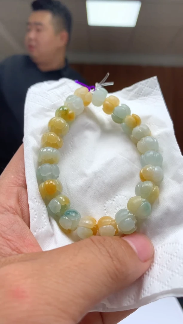 未镶嵌定制翡翠          *401