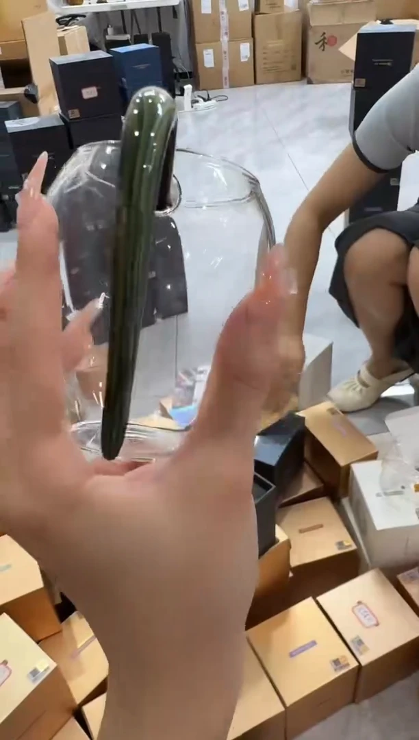 @@禾器怡然凤尾青绿