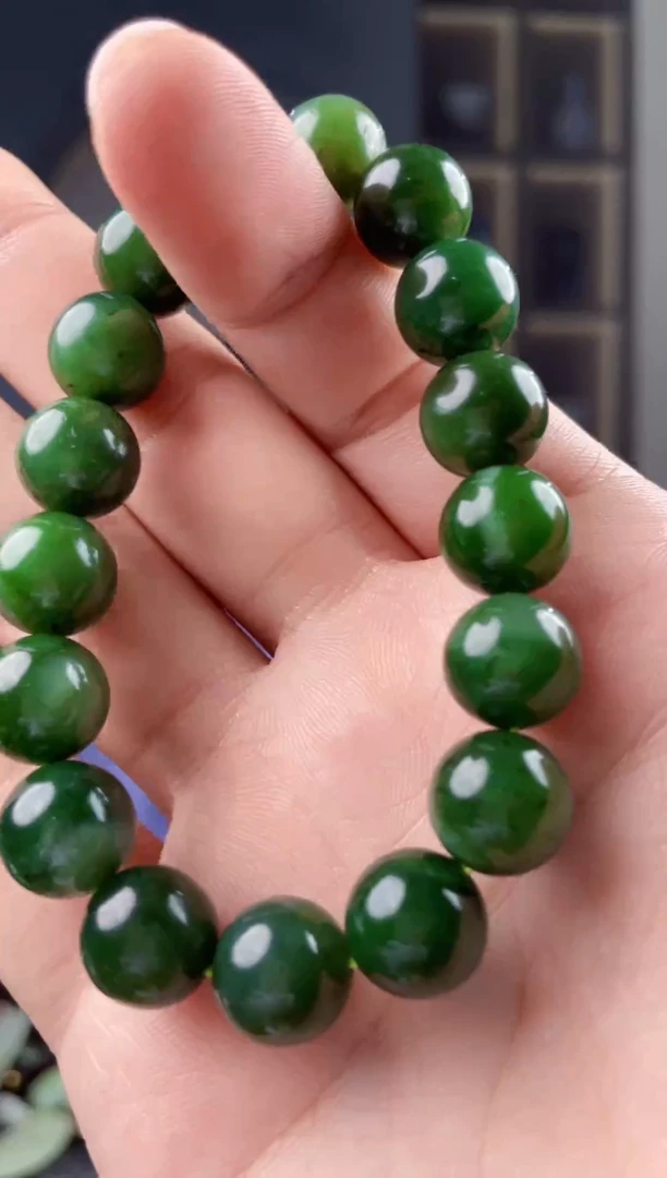 颈饰未镶嵌和田玉拍一发一，多样性发货