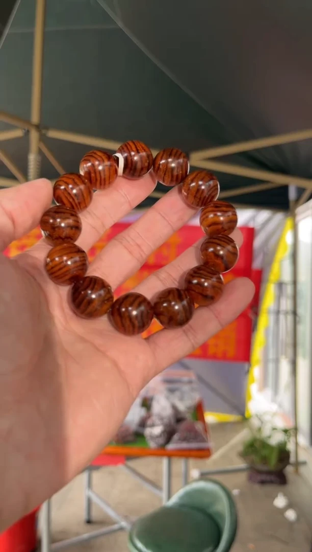 黄花梨/降香黄檀海南黄花梨虎皮纹1.8手串（158）