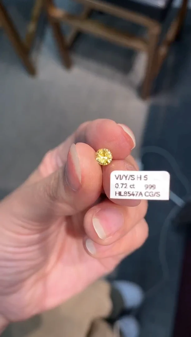 裸石蓝宝石0.72CT HL8547A CG/S