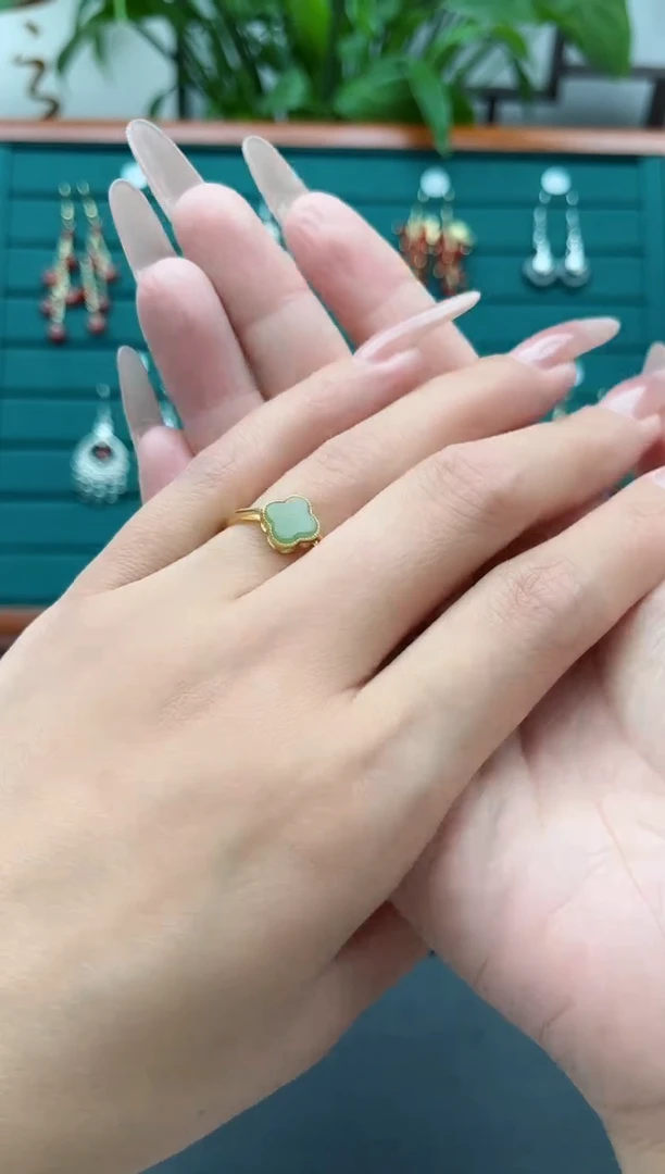 【闪购商品】和田玉耳饰银S925镶嵌000戒指四叶草