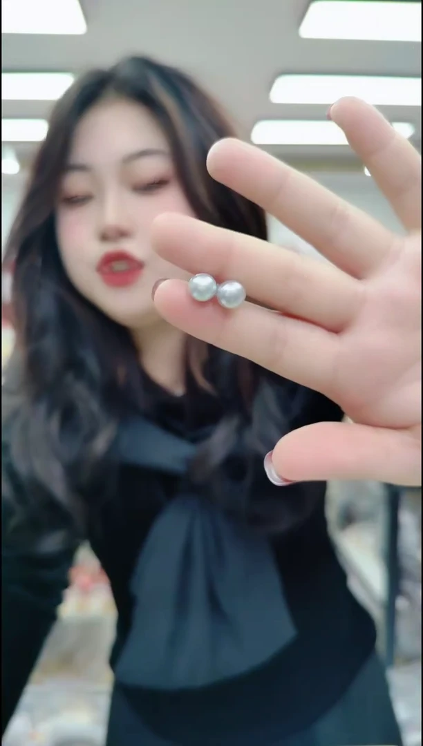 【闪购商品】淡水珍珠耳饰银S925镶嵌1826小耳钉